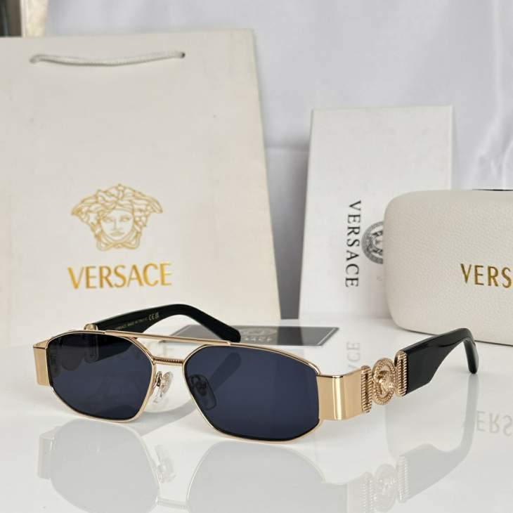 Picture of Versace Sunglasses _SKUfw79477545fw